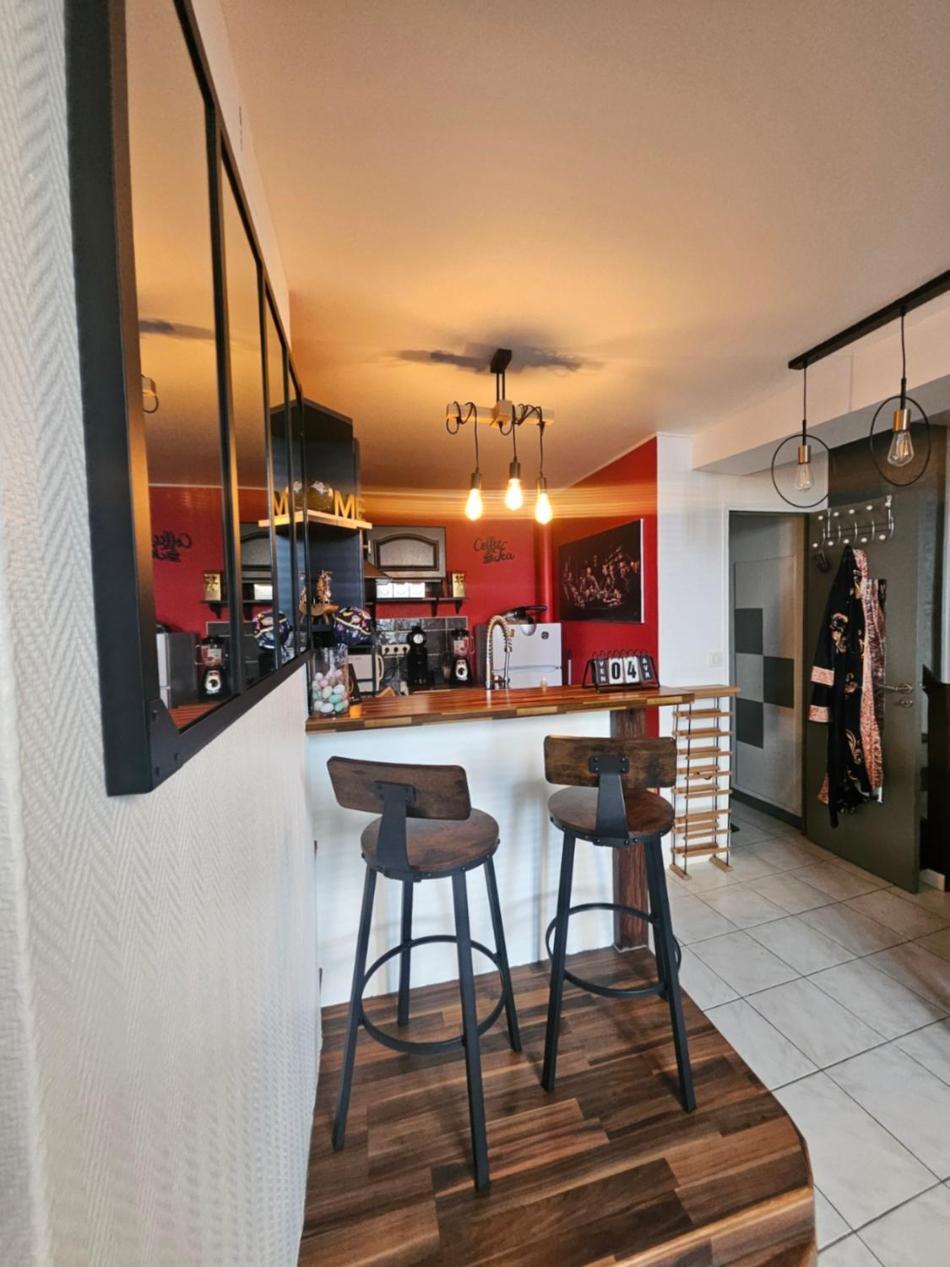 "Studio Cinema" Auxerre Luaran gambar